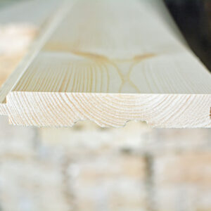 UTF0 18x121x5400 Kuusk AB